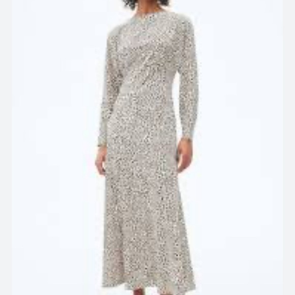 H&M Cream Sheath Dress with Cuffed Long Sleeves BOAT-NECK DRESS - Picture 1 of 10